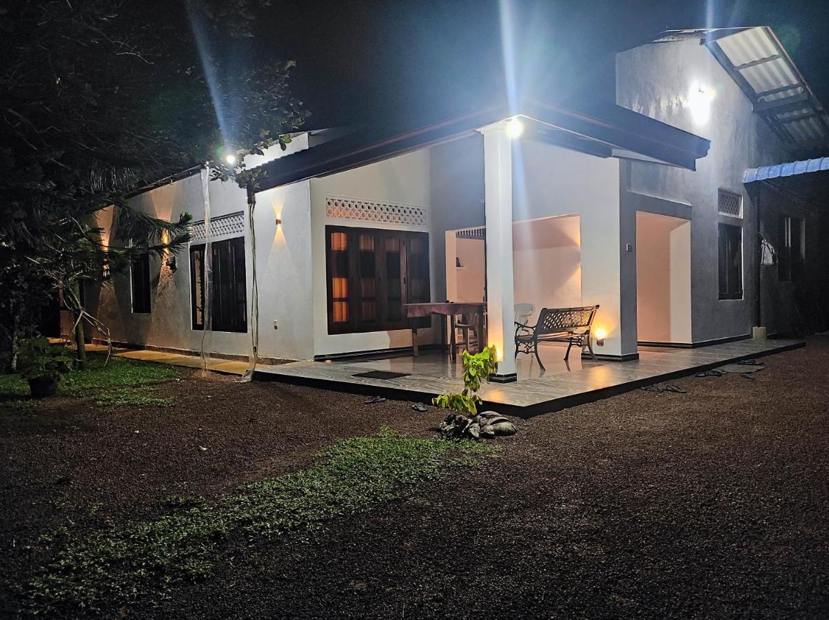Sunset Villa Negombo Exterior photo